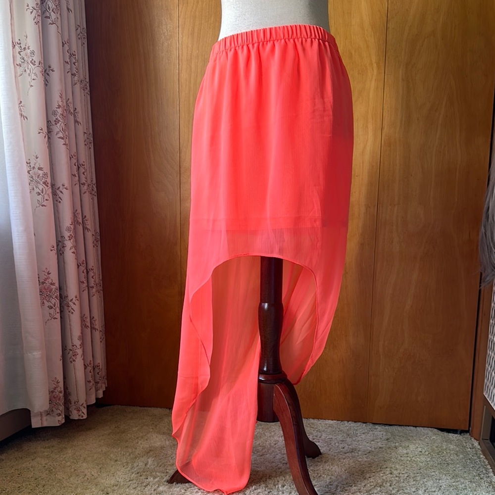 Express: Chic Coral High-Low Skirt (NWT)